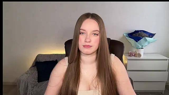 Snapshot of EvaMaddison chatting on March 18, 2026, 5:54 am EvaMaddison online show from March 18, 2026, 5:54 am