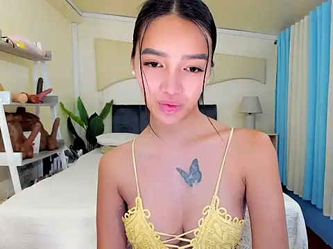 Snapshot of _caroline69 chatting on September 22, 2025, 2:28 am caroline69 online show from September 22, 2025, 2:28 am