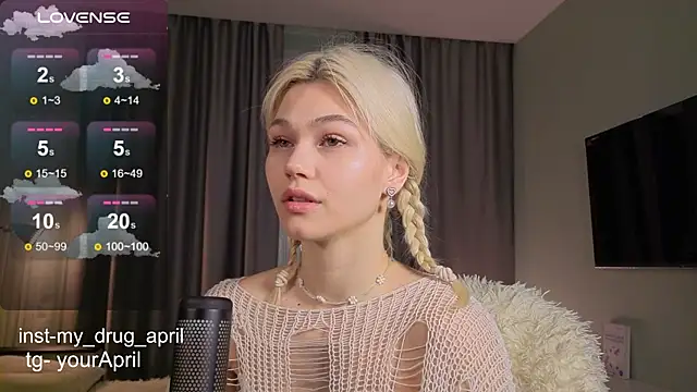 MyApril online show from October 19, 2025, 3:09 am