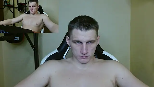 Snapshot of PoliglotJoe chatting on December 28, 2024, 5:44 am PoliglotJoe online show from December 28, 2024, 5:44 am