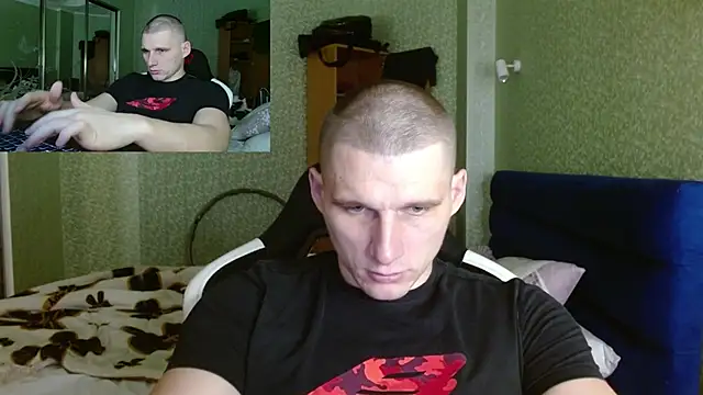 Snapshot of PoliglotJoe chatting on January 26, 2025, 12:43 pm PoliglotJoe online show from January 26, 2025, 12:43 pm