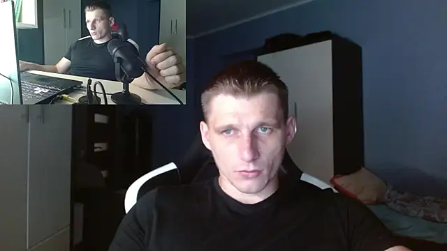 Snapshot of PoliglotJoe chatting on September 9, 2025, 8:29 pm PoliglotJoe online show from September 9, 2025, 8:29 pm