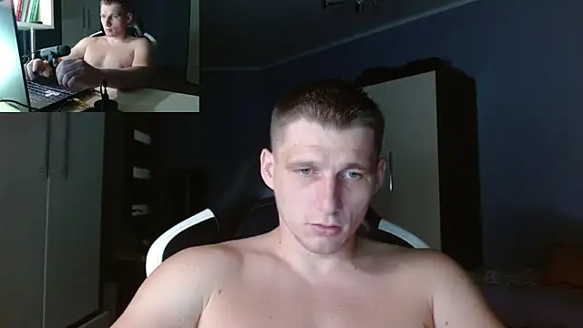 Snapshot of PoliglotJoe chatting on September 15, 2025, 1:17 am PoliglotJoe online show from September 15, 2025, 1:17 am