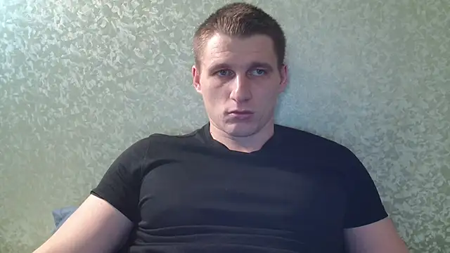Snapshot of PoliglotJoe chatting on March 6, 2025, 5:22 pm PoliglotJoe online show from March 6, 2025, 5:22 pm