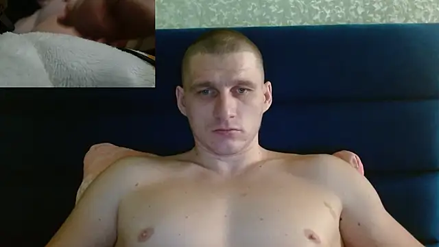Snapshot of PoliglotJoe chatting on January 26, 2025, 11:39 pm PoliglotJoe online show from January 26, 2025, 11:39 pm