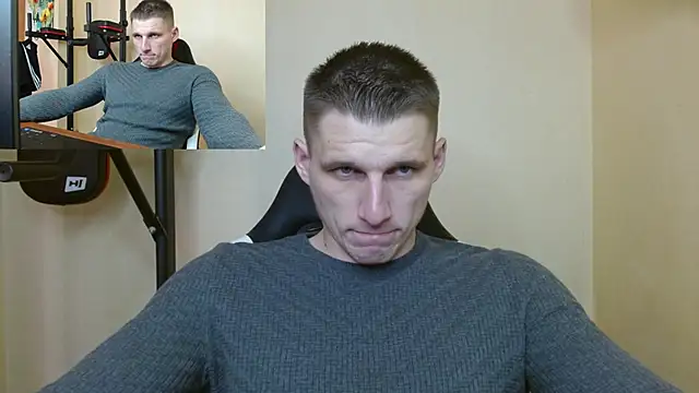 Snapshot of PoliglotJoe chatting on January 7, 2025, 10:01 am PoliglotJoe online show from January 7, 2025, 10:01 am