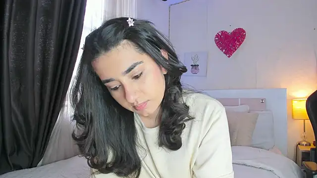 annadu011 online show from March 14, 2025, 2:41 pm