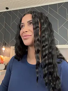 EmyLaveau online show from March 12, 2025, 6:07 am