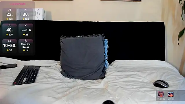 Snapshot of Sweet_Alessandre chatting on February 6, 2026, 7:43 pm Sweet Alessandre online show from February 6, 2026, 7:43 pm