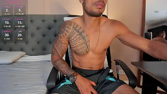 Snapshot of Sweet_Alessandre chatting on April 10, 2026, 8:05 pm Sweet Alessandre online show from April 10, 2026, 8:05 pm