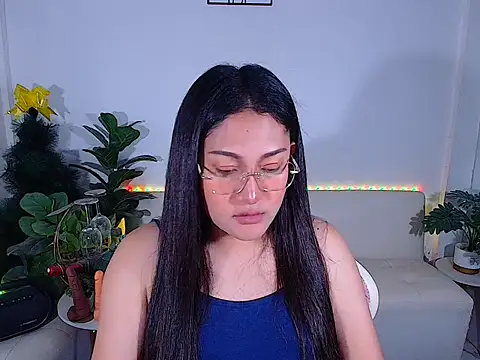 plysaithailand online show from December 15, 2025, 7:58 am