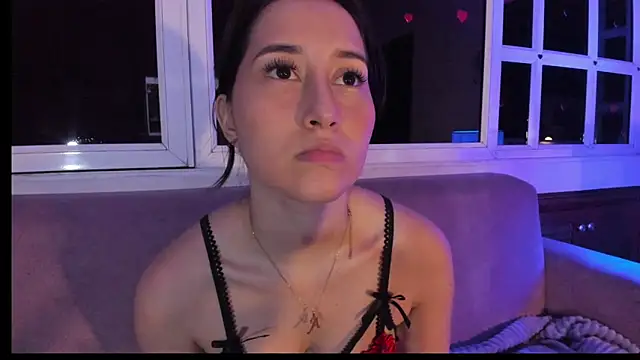 Abby Sweet1  online show from May 17, 2026, 3:17 am