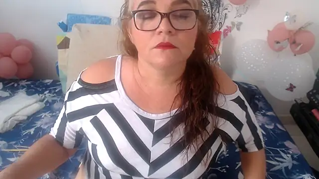 selenax2023 online show from March 3, 2025, 2:28 pm