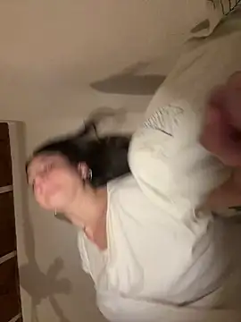 indierotic online show from January 29, 2025, 4:05 am