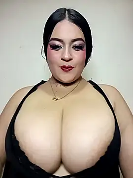 Snapshot of NatashaaBerry chatting on July 31, 2026, 4:23 am NatashaaBerry online show from July 31, 2026, 4:23 am