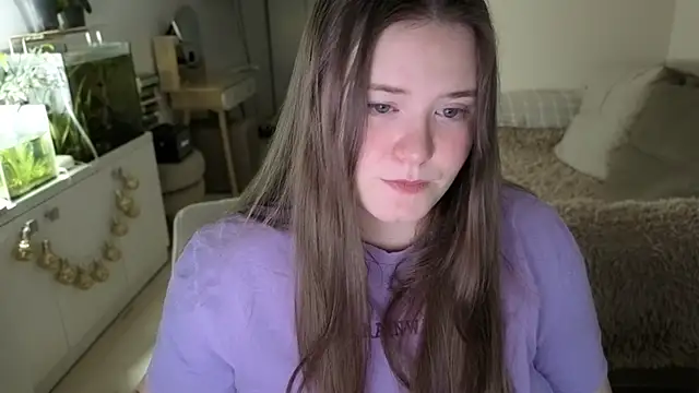 remirann  online show from January 12, 2026, 3:52 pm