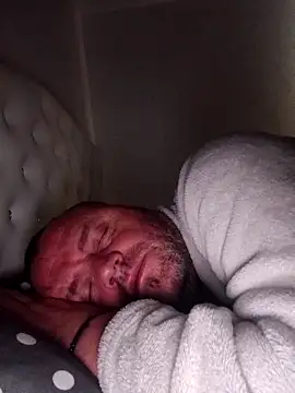 Snapshot of Adry1986 chatting on September 26, 2025, 4:19 am Adry1986 online show from September 26, 2025, 4:19 am