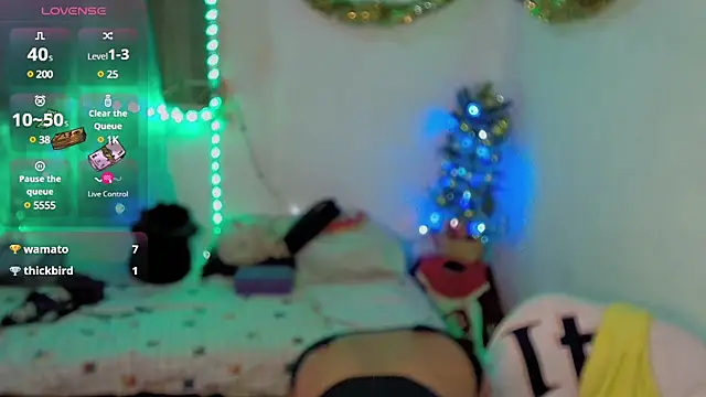 Snapshot of kiarybell__ chatting on December 15, 2024, 5:34 am kiarybell online show from December 15, 2024, 5:34 am