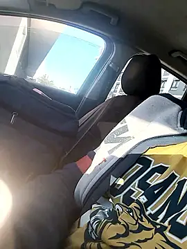 juandi21cm online show from January 7, 2026, 2:55 pm