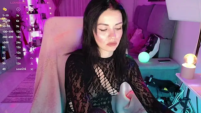 Yuumiii online show from January 16, 2025, 10:23 pm