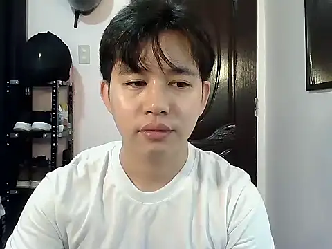 alfonsoasiancutie online show from January 11, 2026, 1:51 pm