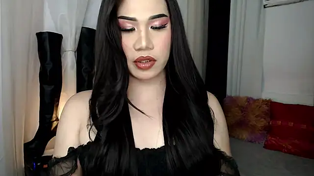 elise bloom69 online show from November 30, 2025, 4:41 pm