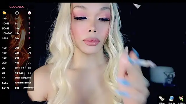 Snapshot of sugar_bbyxx chatting on November 6, 2025, 3:43 am sugar bbyxx online show from November 6, 2025, 3:43 am