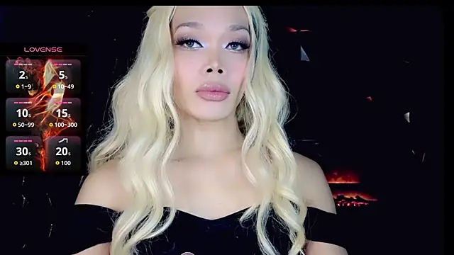 Snapshot of sugar_bbyxx chatting on June 15, 2026, 2:28 pm sugar bbyxx online show from June 15, 2026, 2:28 pm