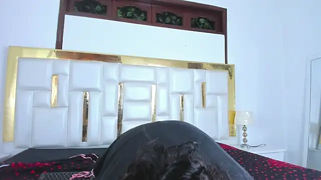 Kylieandjhonny online show from February 15, 2025, 6:23 pm