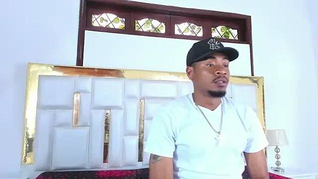 Kylieandjhonny online show from February 7, 2025, 5:29 pm