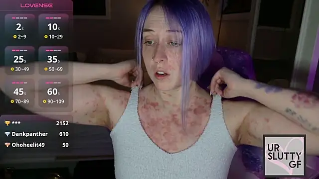 Snapshot of ursluttygf chatting on April 23, 2026, 2:18 am ursluttygf online show from April 23, 2026, 2:18 am