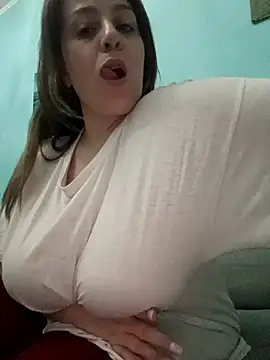 Emma96 hot online show from September 25, 2025, 7:42 pm