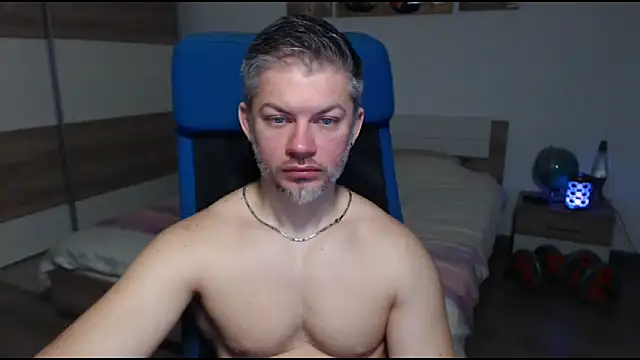 Snapshot of RobbyShawz chatting on March 8, 2025, 5:38 am RobbyShawz online show from March 8, 2025, 5:38 am