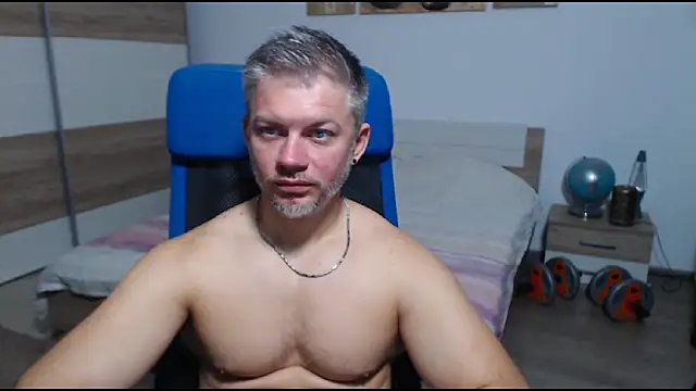 Snapshot of RobbyShawz chatting on September 23, 2025, 6:09 am RobbyShawz online show from September 23, 2025, 6:09 am