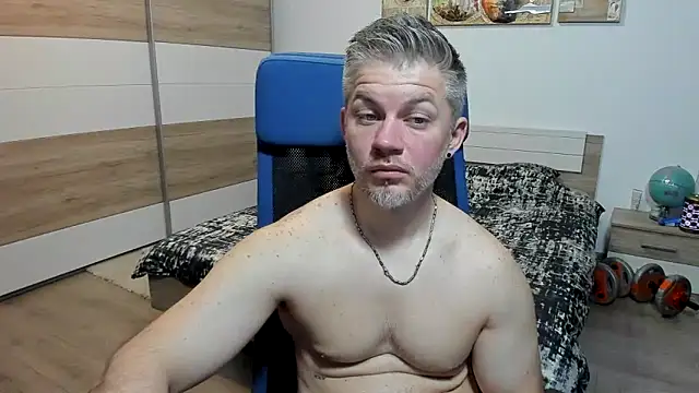 RobbyShawz online show from May 15, 2026, 6:44 am