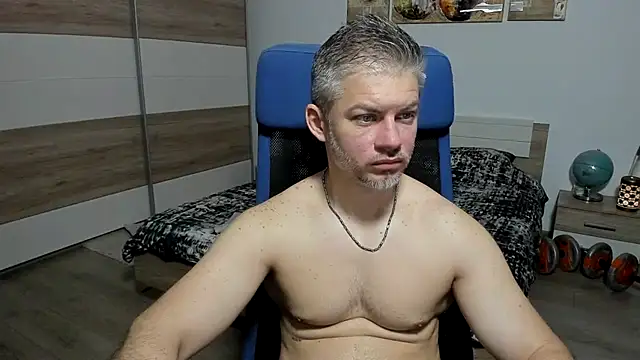 RobbyShawz online show from May 11, 2026, 4:58 am