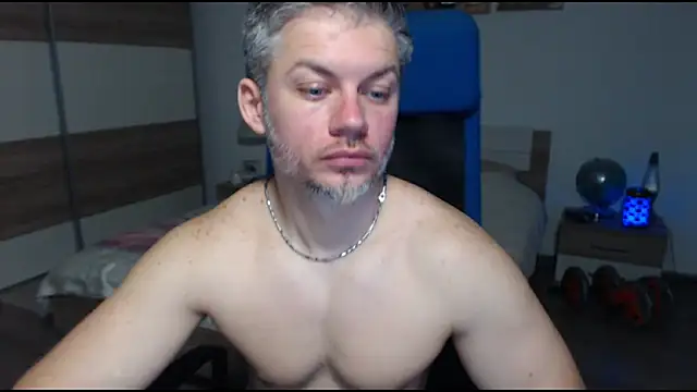 Snapshot of RobbyShawz chatting on March 11, 2025, 11:12 am RobbyShawz online show from March 11, 2025, 11:12 am