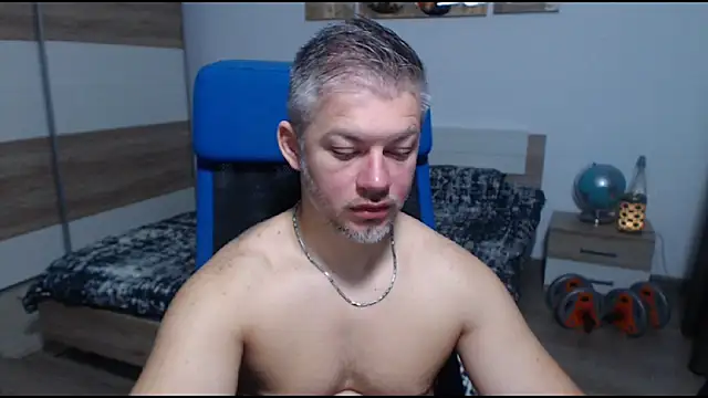 Snapshot of RobbyShawz chatting on November 3, 2025, 5:23 am RobbyShawz online show from November 3, 2025, 5:23 am