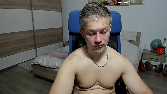 RobbyShawz online show from May 29, 2026, 4:29 am