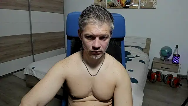 RobbyShawz online show from April 22, 2026, 4:19 am