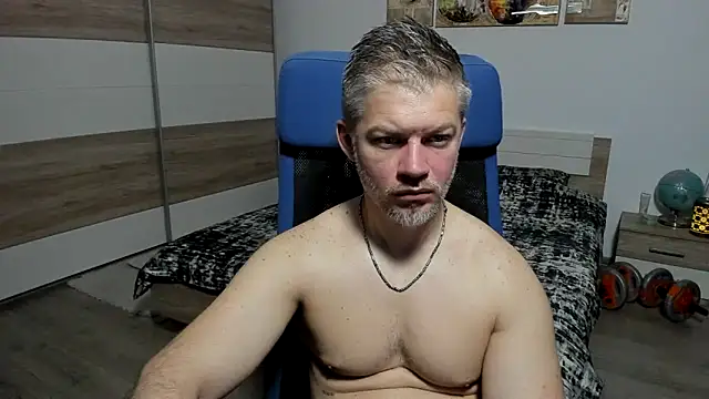 RobbyShawz online show from May 17, 2026, 5:51 am