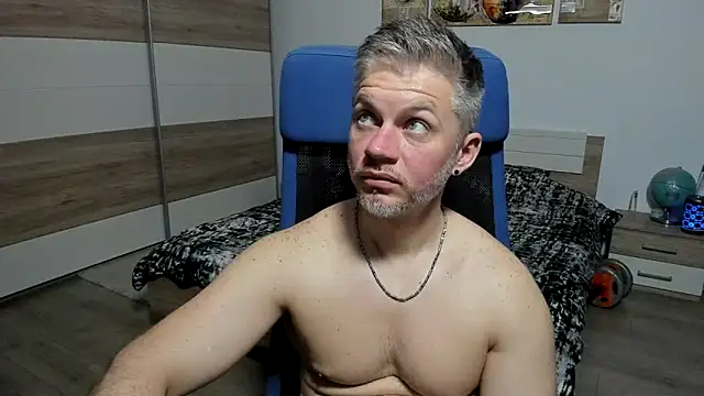 RobbyShawz online show from May 11, 2026, 7:22 pm