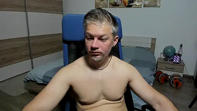 RobbyShawz online show from June 7, 2026, 5:12 am
