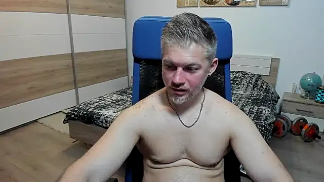 RobbyShawz online show from May 13, 2026, 8:10 am