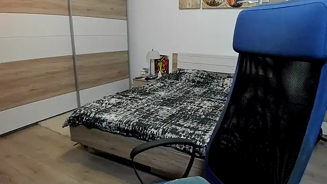 RobbyShawz online show from May 12, 2026, 7:27 am