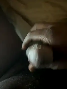 Hmmmtachatte2 online show from September 21, 2025, 12:38 am