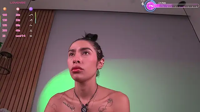 mia-reeves online show from May 28, 2026, 6:47 pm