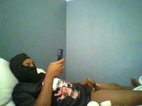 TitularAdaption online show from October 26, 2025, 6:36 am