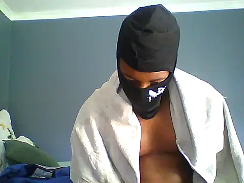 TitularAdaption online show from December 4, 2025, 8:02 am