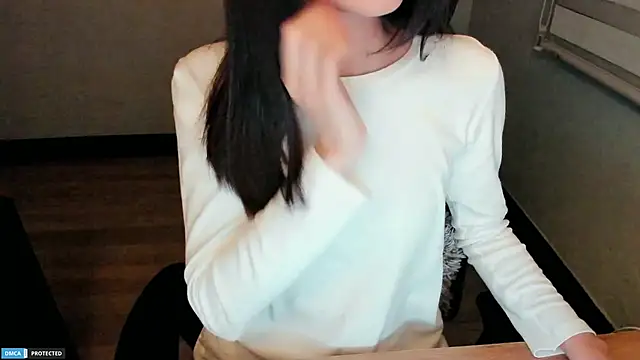 Snapshot of Ayase_momo chatting on January 20, 2025, 4:54 am Ayase momo online show from January 20, 2025, 4:54 am